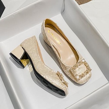 珍珠法式方頭粗跟高跟鞋單鞋女2025年流行新款春季大碼女鞋41-43