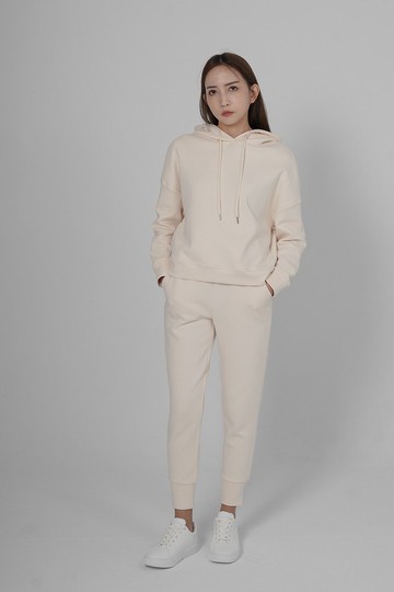 Scuba Cotton Sweat Pants - Cream | 太空棉縮口運動長褲 - 奶白