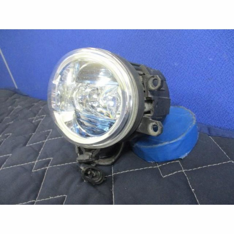 値引きチャンス NHP10 アクア 前期 左フォグランプ LED ASSY 純正 KOITO 114-79518 (G-3967)