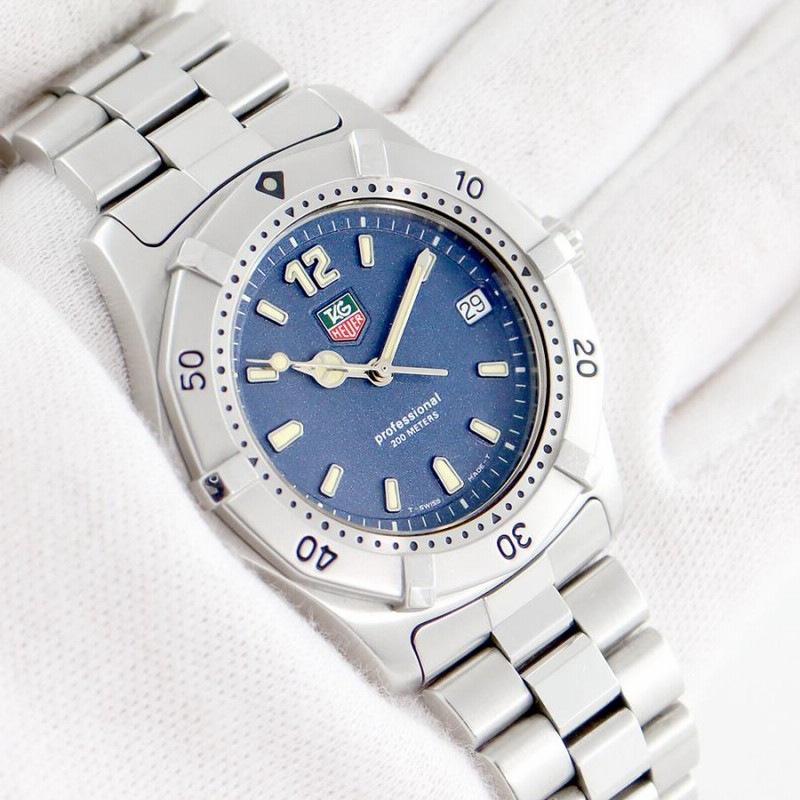 電池交換済 TAG Heuer タグホイヤー 2000シリーズ