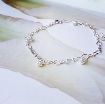 925純銀 / 可愛小巧 • 鏤空小球 手鍊