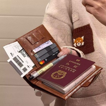 【多功能三合一】護照收納包 護照夾 護照保護套 證件包 卡包 旅行便攜式護照收納 銀行卡收納 一體包 護照錢包 韓國風格