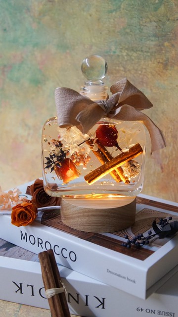 浮游花暖燈禮盒 – 暖棕時分