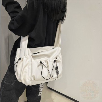 🛍️日常必備🛍️ 斜  挎包   日系  挎包  男  單肩包  機能工裝包郵差挎  包包  街頭潮流