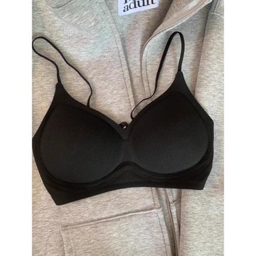 【卡戴珊比例】無痕內衣女漫畫胸小胸聚攏顯胸大腰細肩帶調整文胸