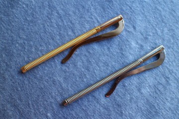 意大利 進口 紙幣夾 彈簧夾 （金色/銀色）