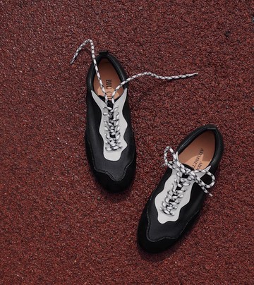 放輕松 柔軟鬆弛感 薄底休閒運動鞋 德訓鞋 手工製