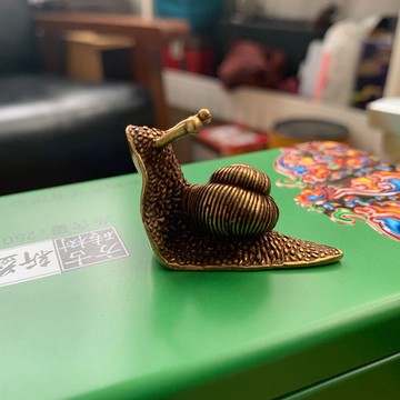 全銅蝸牛擺件書房桌面鎮紙毛筆擱架筆架功夫茶寵茶玩創意個性禮品