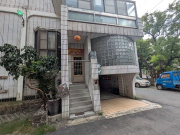 【仁武國小】中華商圈｜雙戶連通邊間超大空間 3車墅｜高雄市仁武區中華路