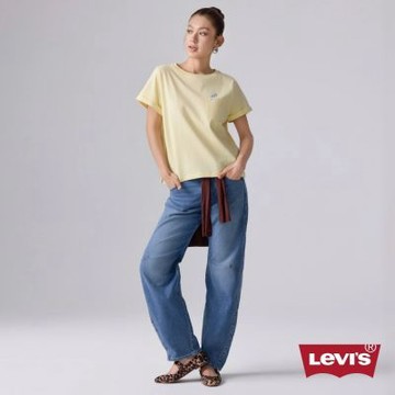 Levi s 花朵圖樣 短袖 短T 女生上衣 熱賣單品