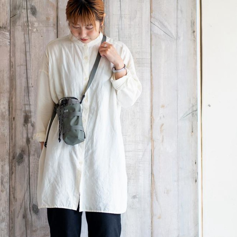 CIE シー GRID3 BOTTLE SHOULDER BAG ペットボトルホルダー