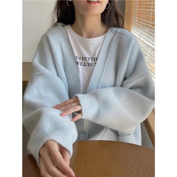 藍色奶系秋冬毛衣開衫女2025新款慵懶風寬松V領溫柔針織外套上衣