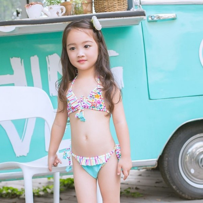 水着 セパレート 上下セット 女の子 ガール 子供 キッズ ビキニ 紐 ホルターネック カラフル 花 フラワー 可愛い おしゃれ スイムウェア フリル 通販 Lineポイント最大0 5 Get Lineショッピング