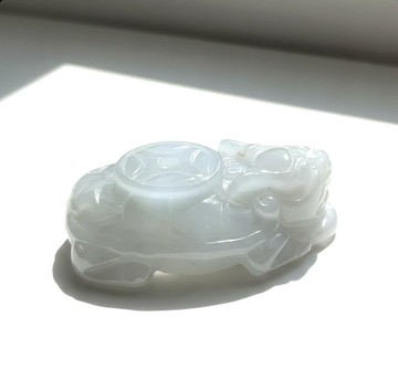 飄烏雞翡翠古錢龍龜 | 天然緬甸玉翡翠A貨 | 送禮