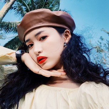 新款秋天貝雷帽子女平頂無檐皮質畫家帽街頭潮酷青年女網紅報童帽1入