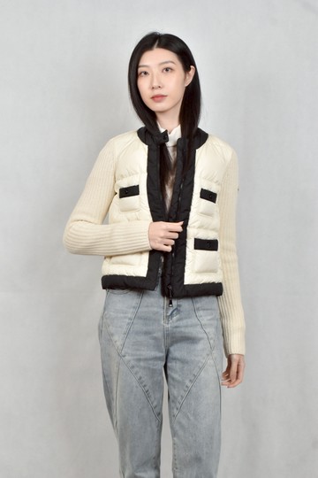 (S) moncler白色短版拼接外套