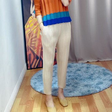 三宅褲子夏季薄款女裝修身九分褲小腳褲百搭高腰休閑顯瘦褶皺褲