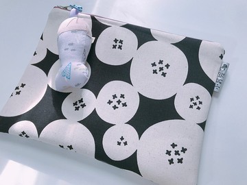 存摺包/存摺袋/棉棉包/A4對折考試包-Black鈕扣花