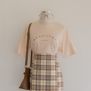MUMU【T74305】Cindy+現貨 卡其 BEAUTIFUL英文字母短袖上衣 短袖上衣 基本百搭 可愛上衣 女裝
