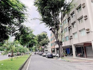 美術館×農十六雙生活圈｜大地坪正5樓店住合一｜高雄市鼓山區中華一路