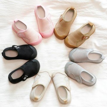 兒童幼兒園室內鞋男孩透氣寶寶地板鞋軟底家居男童運動鞋女童布鞋