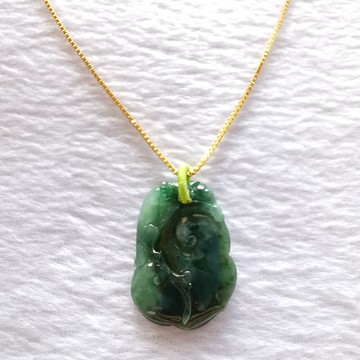 天作之合 超值商品老坑冰種深綠翡翠玉墜獾如意