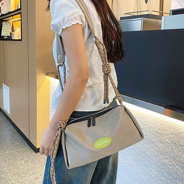 Acorn*橡果-韓系潮流斜背包側肩包郵差包防潑水包6919(卡其)