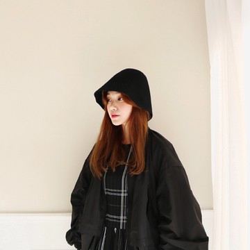 CM 高品質 羊毛呢帽秋冬季純色漁夫帽女巫帽韓國氈帽日系百搭盆帽1入