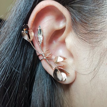 花朵耳環  我們採用工藝  手工成型  鍍金屬  玫瑰金  點綴施華洛