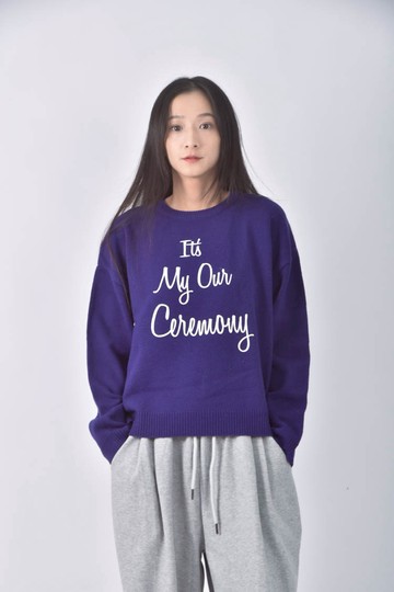 (XL) kong by韓牌字母藍色長袖上衣