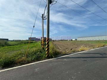 國道8旁六塊寮近南科農地｜台南市安定區六塊寮