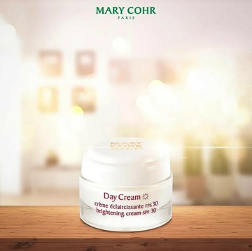 Mary Cohr植萃透白日霜SPF30