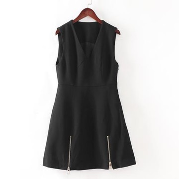 諾諾E站  冬裝 基礎修身黑色無袖連衣裙百搭半身短裙女剪標