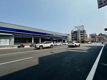 專任十甲東路、振興路旁~公寓價~3樓透天｜台中市東區振興路