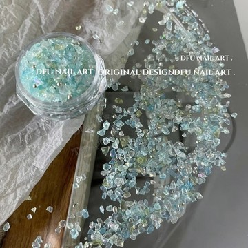 🚚台灣出貨🚚 清冷破碎晶石美甲飾品小眾氛圍感無盡夏小紅書穿戴甲不規則碎石鑽