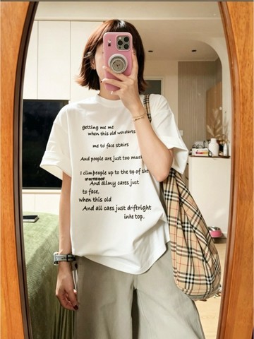 韓國字母印花短袖T恤寬鬆設計感百搭休閒大尺碼女生上衣 印花寬鬆情侶短袖T 上衣女 美式t  韓版T 大學T