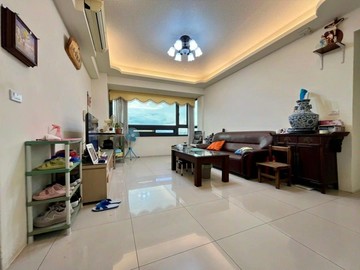 專任-幸福公園三房平車美廈｜苗栗縣竹南鎮國采街