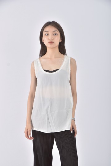(S) unban story質感背心白色上衣