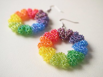 愛心花圈耳夾 鮮豔色 透明 Rainbow 虹色 彩虹色 繽紛 圓環 色相環