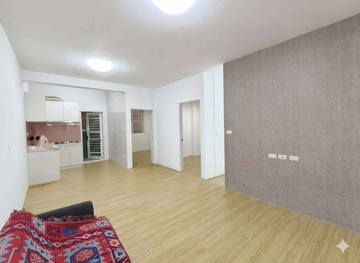 新崛江商圈.國民市場公寓3樓｜高雄市苓雅區林森二路