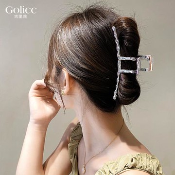 【Gulicc】古莉可 輕奢 簡約 金屬 髮夾(髮飾 頭飾 髮夾 抓夾 鯊魚夾 韓國 情人節 母親節 七夕 生日禮物)