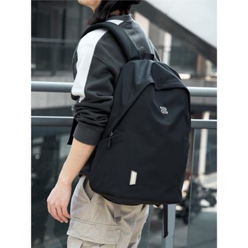 2025新款大容量雙肩包男生大學生通勤電腦書包男款短途旅行背包潮