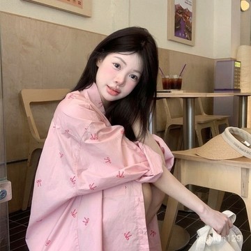 💛限時下殺💛粉色蝴蝶結印花襯衫 薄款透氣長袖襯衫 寬鬆防曬外套 休閒襯衫 襯衫 長袖上衣 防曬襯衫 夏天外套 上衣 洋裝