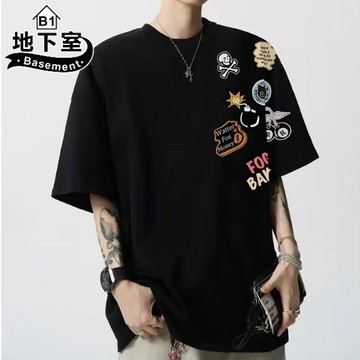 地下室B1-美式復古搞怪圖案五分袖T恤 前後印花骷髏火焰 落肩短袖上衣 高街情侶款 大尺碼5XL【NL626198】