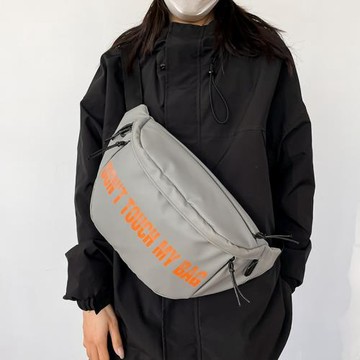 2023斜挎包休閑街頭簡約腰包女街頭潮流小包戶外胸前包男士胸包