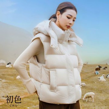 初色 休閒純色寬鬆保暖連帽坎肩加厚羽絨外搭馬甲女背心-共3色-16549(M/L可選)