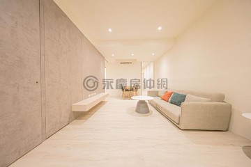 設計師的家雙車精美一樓公寓｜高雄市楠梓區興楠路