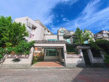 市區好山好水大地坪面寬庭院車庫別墅｜花蓮縣花蓮市豐村