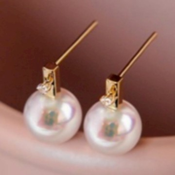 入門款 小金條 耳環 日本 Akoya 天然海水珍珠 耳飾 18K金 鑽石 耳釘 天女級