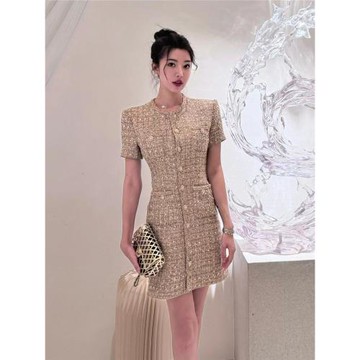 法式名媛小香風連衣裙女夏2026新款獨特小個子巨好看絕美漂亮裙子